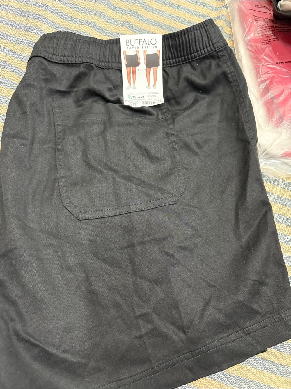 Buffalo David Bitton Black Athletic Pull-On Shorts with Back Pocket